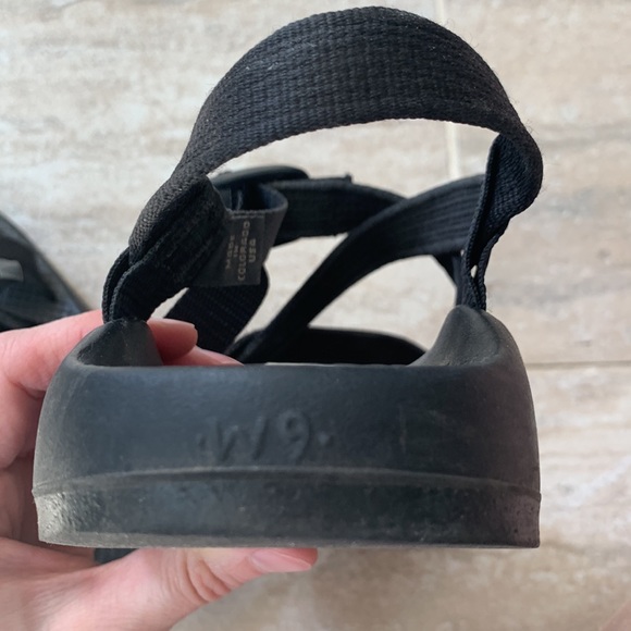 Chaco sandals - Picture 7 of 7